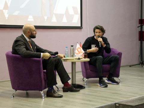 Алексей Смертин провёл вдохновляющий паблик-ток в Новотроицке