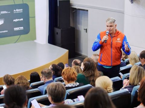 Защита ВКР на курсе «Специалист физической культуры и спорта: тренер по ОФП (Уличная атлетика)» в ННГУ